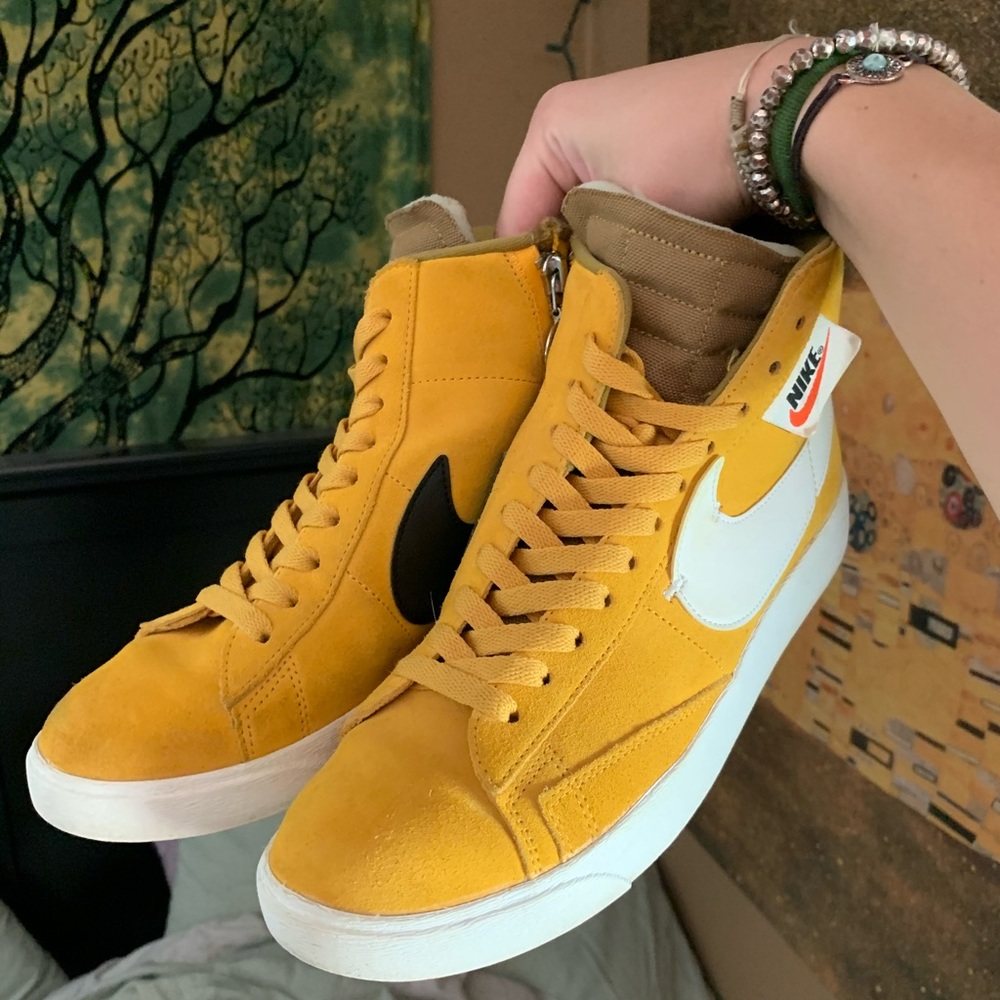 Nike Blazer Yellow Suede
